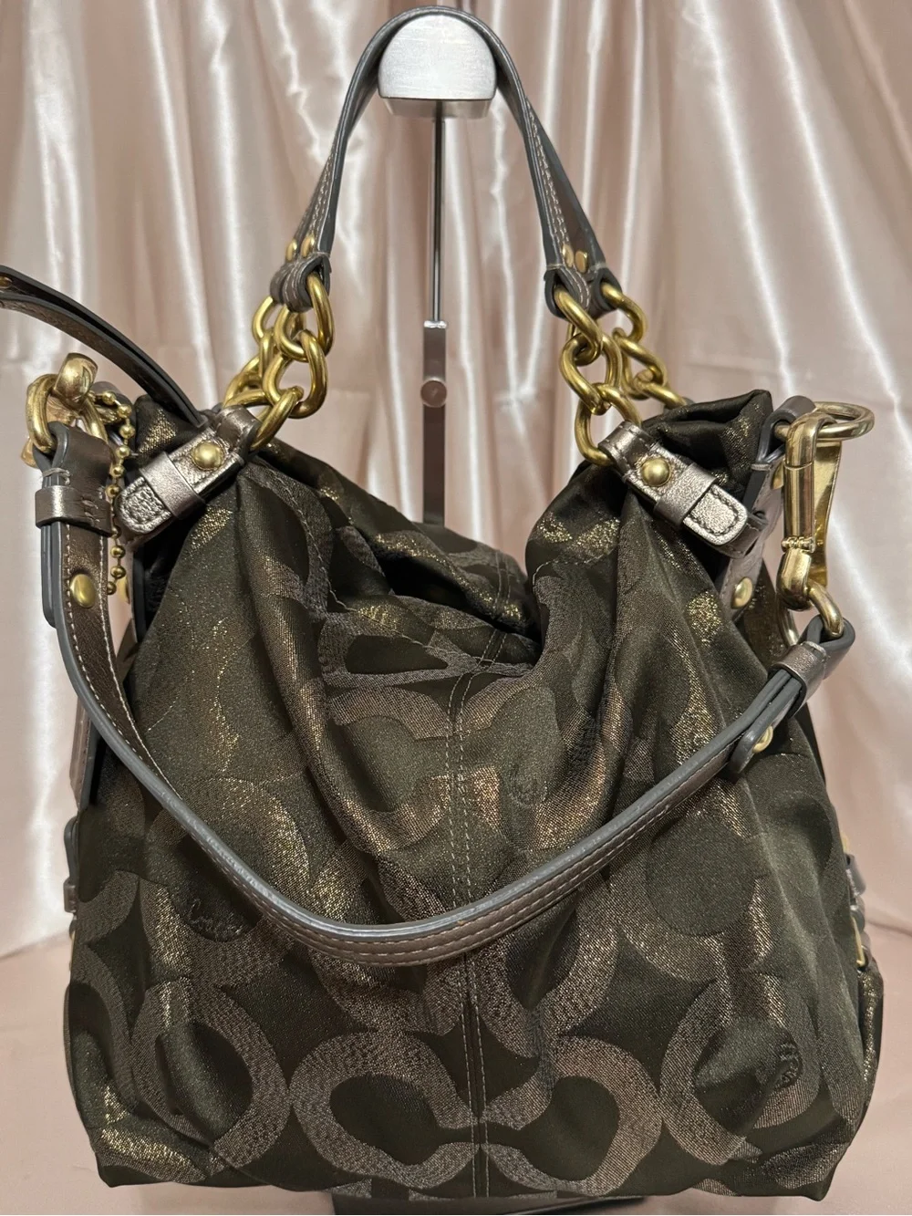 Coach Opt-Art Lurex Brooke Signature Jacquard Chain-Handle in Olive